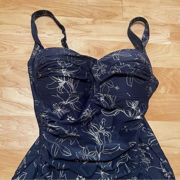 Niptuck Swim Garden Line Foil Joanne Tummy Control One Piece Swimsuit Women’s 4 - Picture 4 of 8